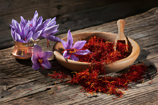 Saffron for Women and Men: Natural Remedy for Hormonal Balance and Stress Relief